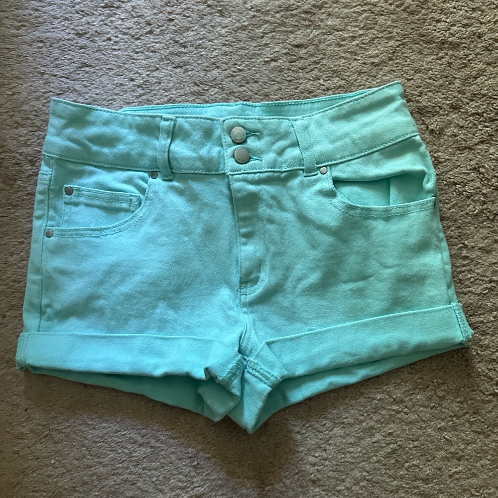 Refuge, little girls light blue shorts, size 8